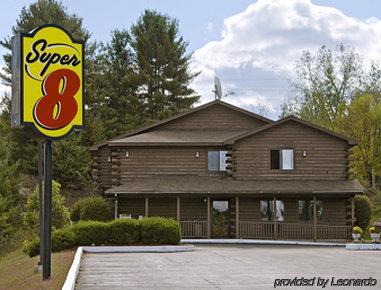 Super 8 By Wyndham Lake George/Warrensburg Area Exterior foto